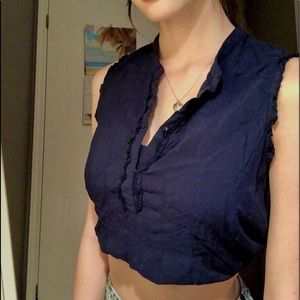 Tommy Hilfiger Blouse
Navy, Great condition, Barely Worn